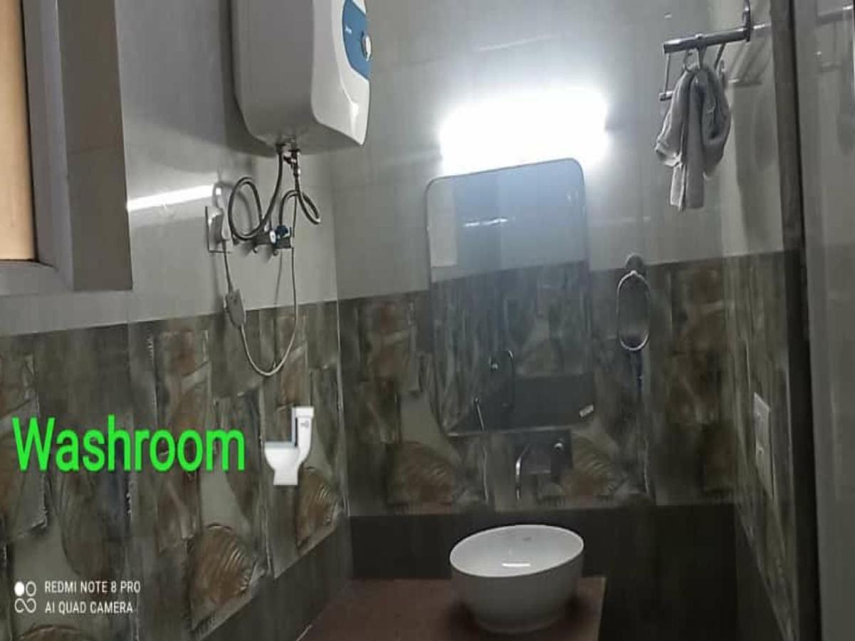 Oyo 74401 Aster Garden Suites Gurgaon Exterior foto