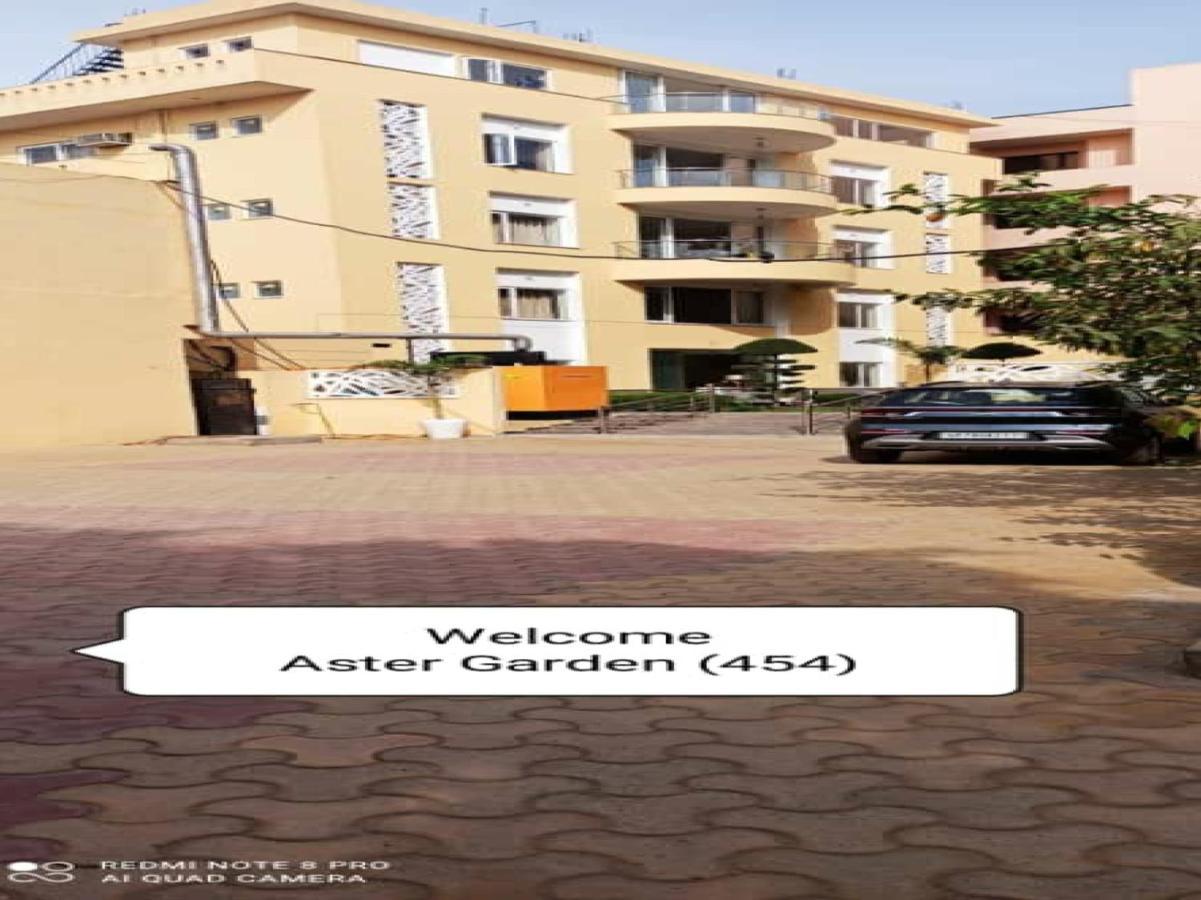 Oyo 74401 Aster Garden Suites Gurgaon Exterior foto